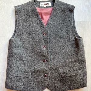 More Designs Men's Classic Wool Dress Vest - Elegant Tailored Fit, Size 55